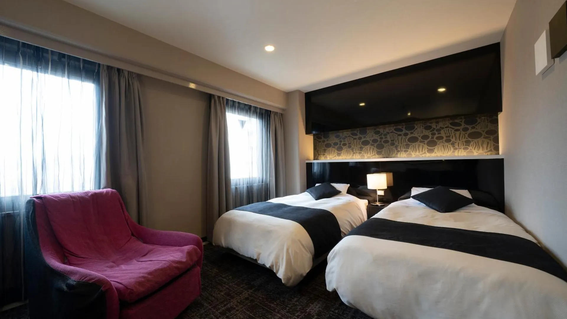 Hotel Binario Umeda Osaca Japão